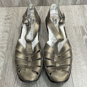 Spring Step Indus Leather Fisherman Sandals T Strap Metallic EU Size 38